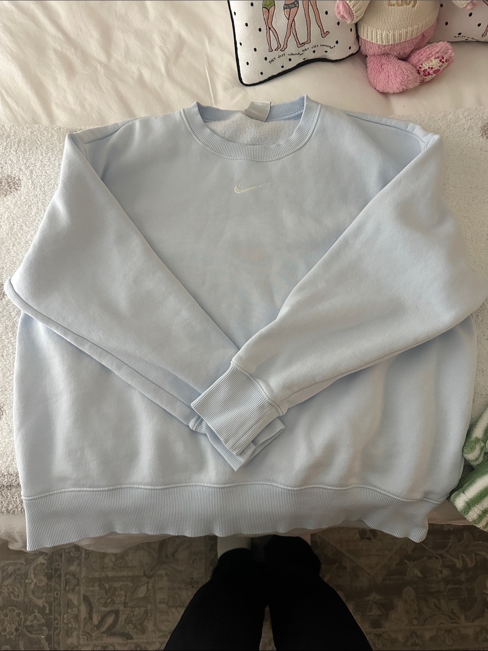 Nike Men’s Pale Blue Crewneck Sweatshirt